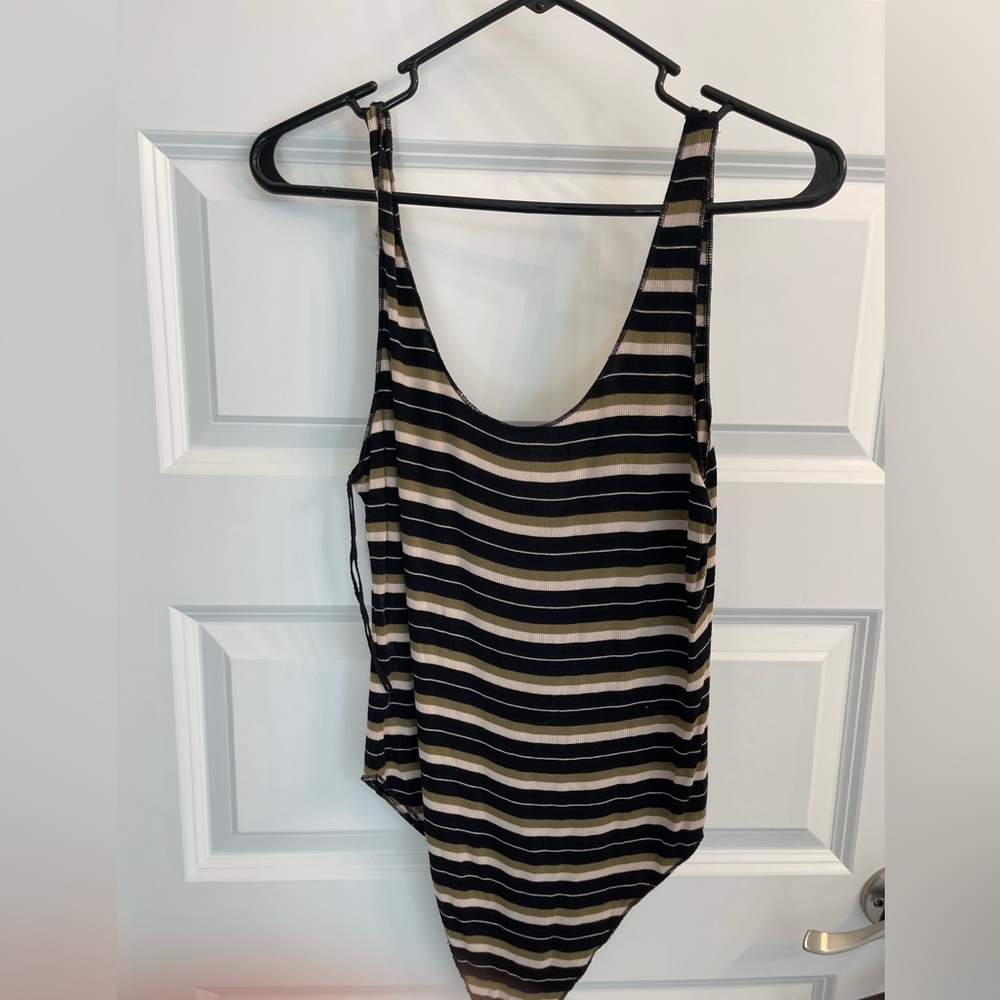 Free people bodysuit M